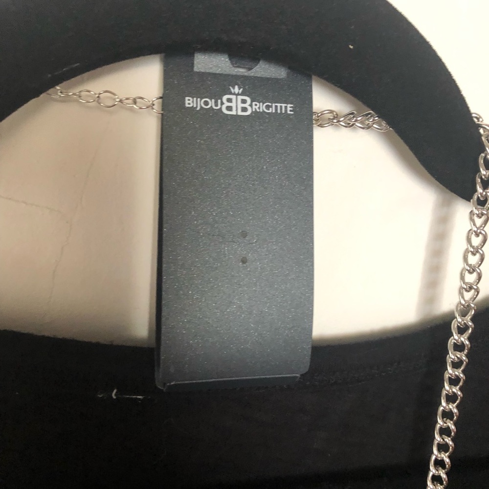 Hammered Disk and Oval Links Silver Statement Boutique Necklace NWT - Picture 7 of 7